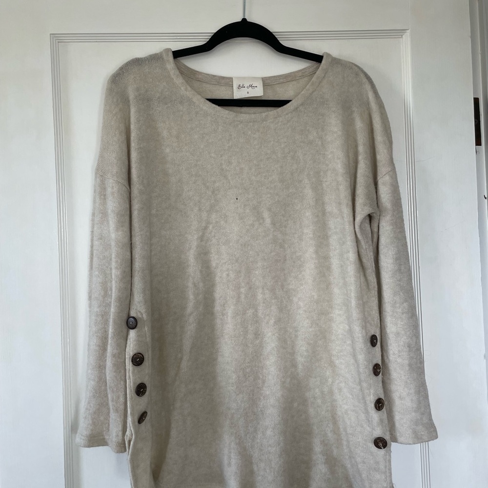 Crew Neck Sweater with Buttons